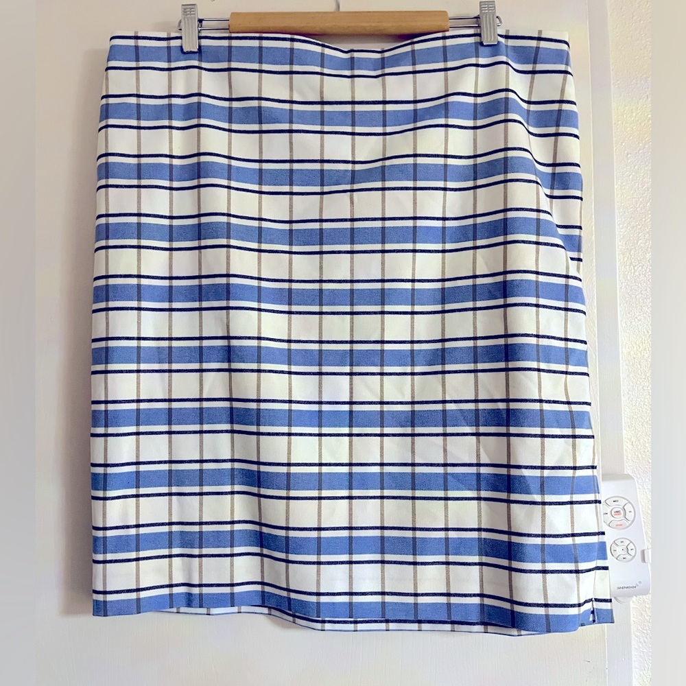 Spring plaid! Ann Taylor Factory skirt size 16